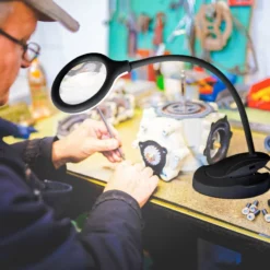 Brightech LightView Pro Flex Magnifying Lamp - 2 In 1 Clamp Table & Desk Lamp, B -Ceiling Lighting Shop 27f153c80eb54569 0309 w800 h800 b0 p0