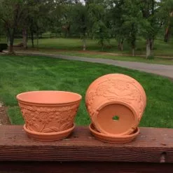 Goodmanandwife Raised Sunflower Embellished Natural Terracotta Garden Pot With Tray, Set Of 2 -Ceiling Lighting Shop 722114ba06c26337 9966 w800 h800 b0 p0